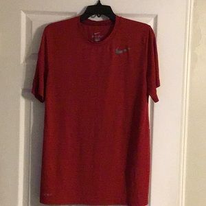 Nike Dri-Fit Red Shirt SZ L